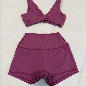 SET Active purple Two-Piece Active Set - wrap bra & High-Waist booty Shorts